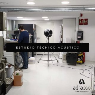 Nuestro equipo técnico ha realizado una medición en el nuevo local de @5asecespana en Logroño, con el fin de comprobar que el ruido que generan las máquinas cumple la normativa y no molesta a los vecinos ⭐️👷🏻‍♂️ #acustica #locales #Logroño